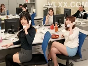 Bí mật chịch với má của nhân tình khi đến nhà cô ấy chơi